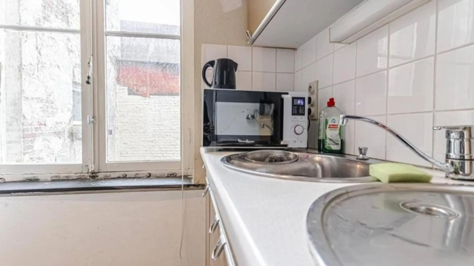 Lovely Rooms With View At Vibrant Ghent, Breezy Balcony 아파트
